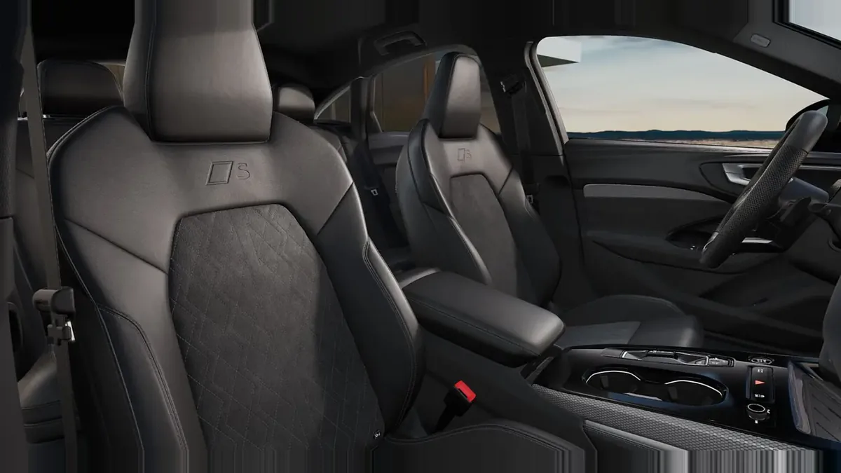 Audi A5 TDI 150kW (204CV) Black Line en renting en Madrid — Interior