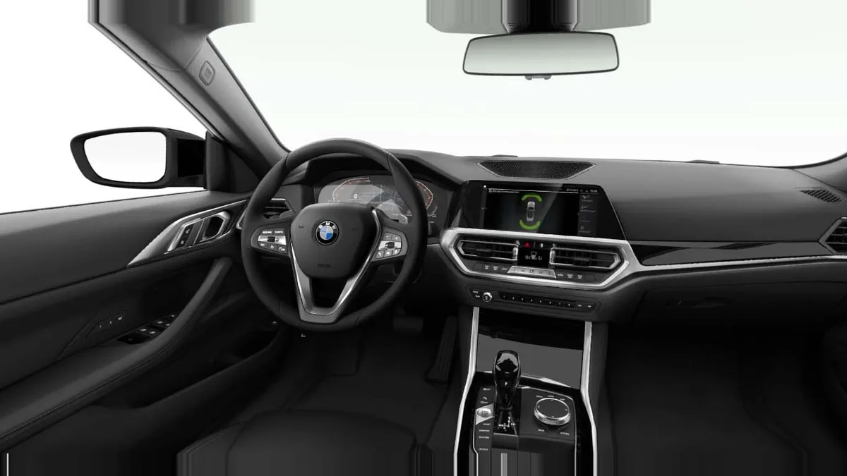 BMW Serie 4 430i xDrive Coupé en renting en Madrid — Lateral