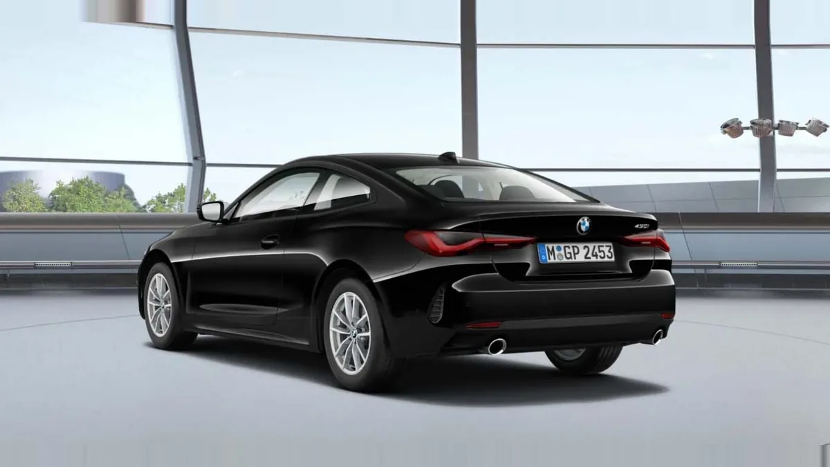BMW Serie 4 430i xDrive Coupé en renting en Madrid — Interior