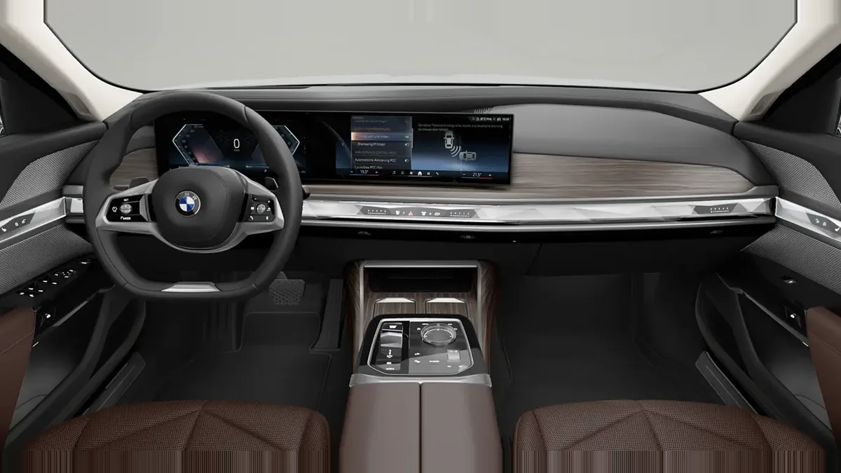 BMW Serie 7 740d xDrive en renting en Madrid — Delantera