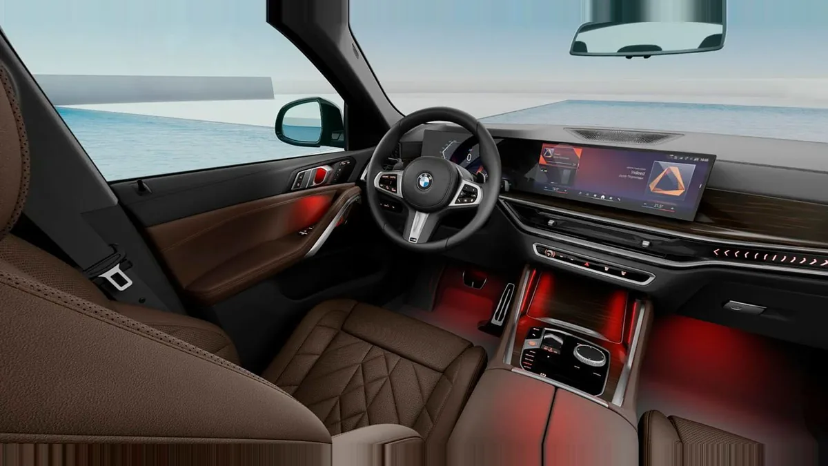 BMW X6 xDrive30d M Sport en renting en Madrid — Delantera
