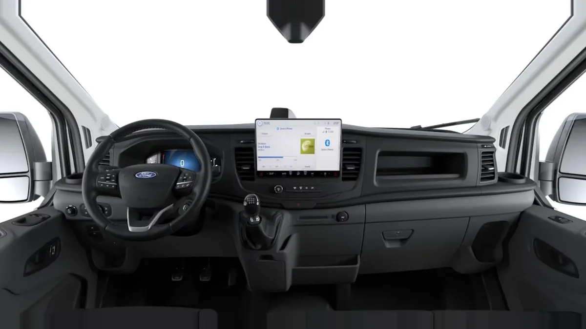 Ford TRANSIT 350 L2 Trend N1 EcoBlue 96kW FWD en renting en Madrid — Interior