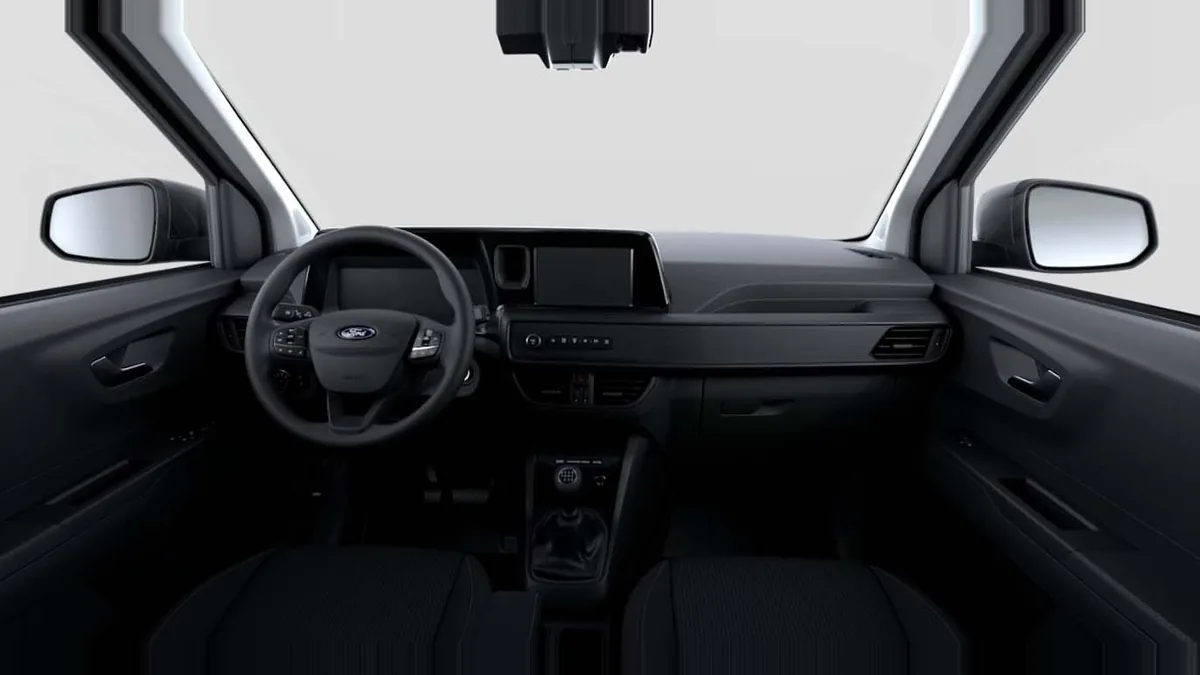 Ford Transit Courier Van 1.5 Ecoblue Trend II en renting en Madrid — Delantera
