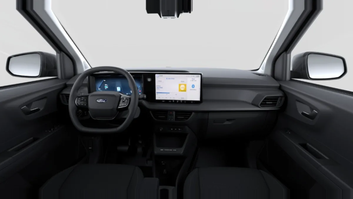 Ford Transit Courier Van Trend BEV 136cv Automática II en renting en Madrid — Delantera