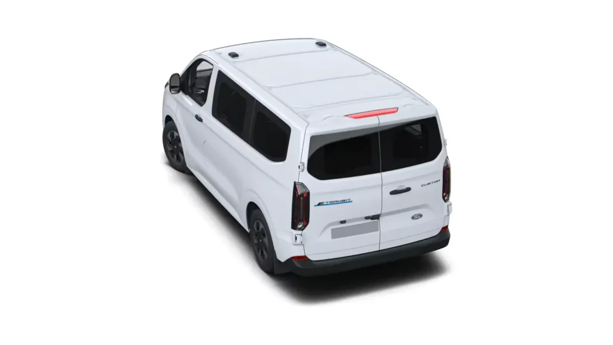 Ford TRANSIT CUSTOM  Kombi BEV 83kWh 100kW 340 L1 Trend en renting en Madrid — Trasera