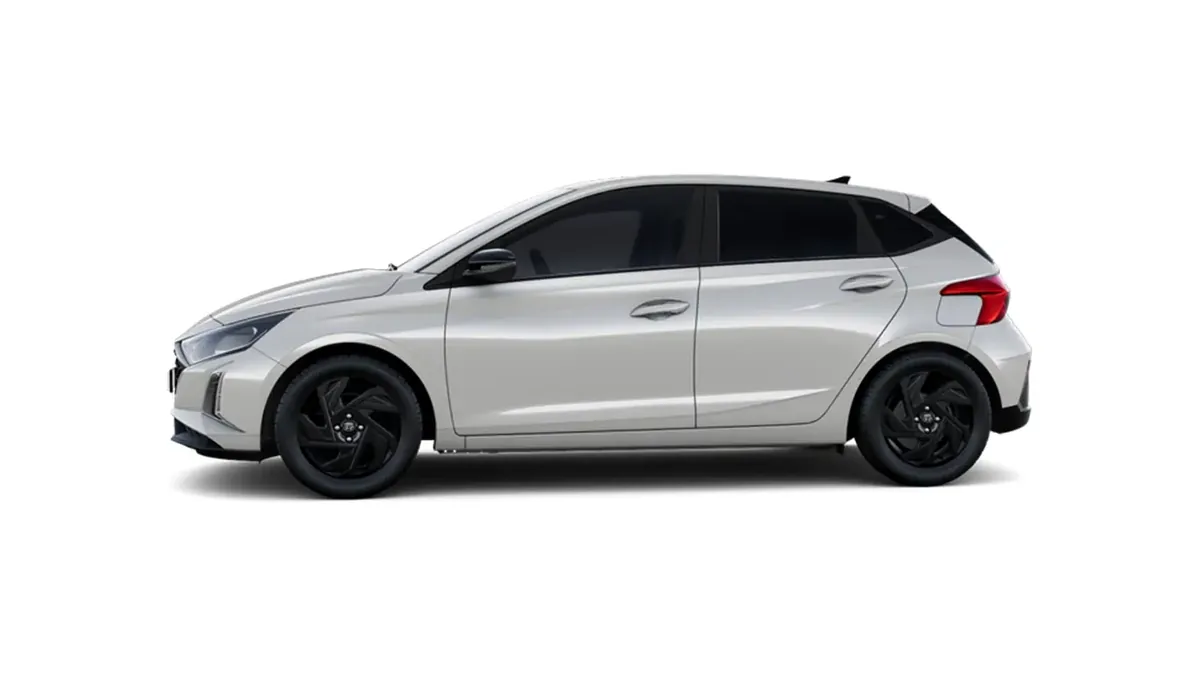 Hyundai i20 1.0T Black Line 90cv MY26 en renting en Madrid — Interior