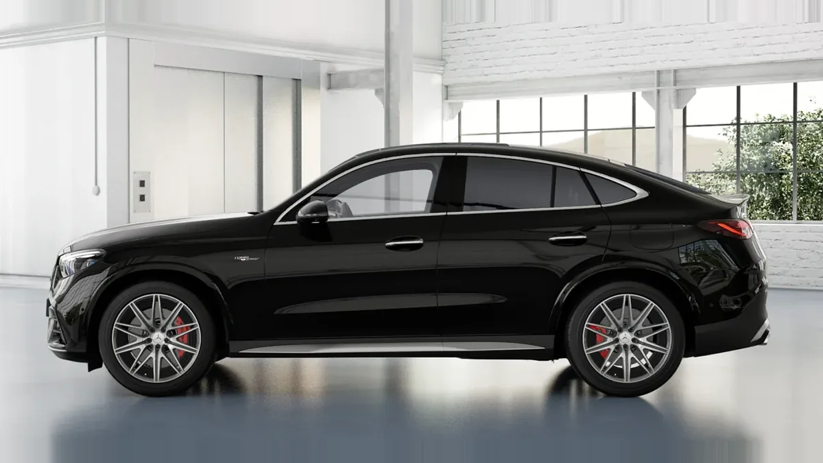Mercedes-AMG GLC Coupé 63 S E Performance en renting en Madrid — Lateral