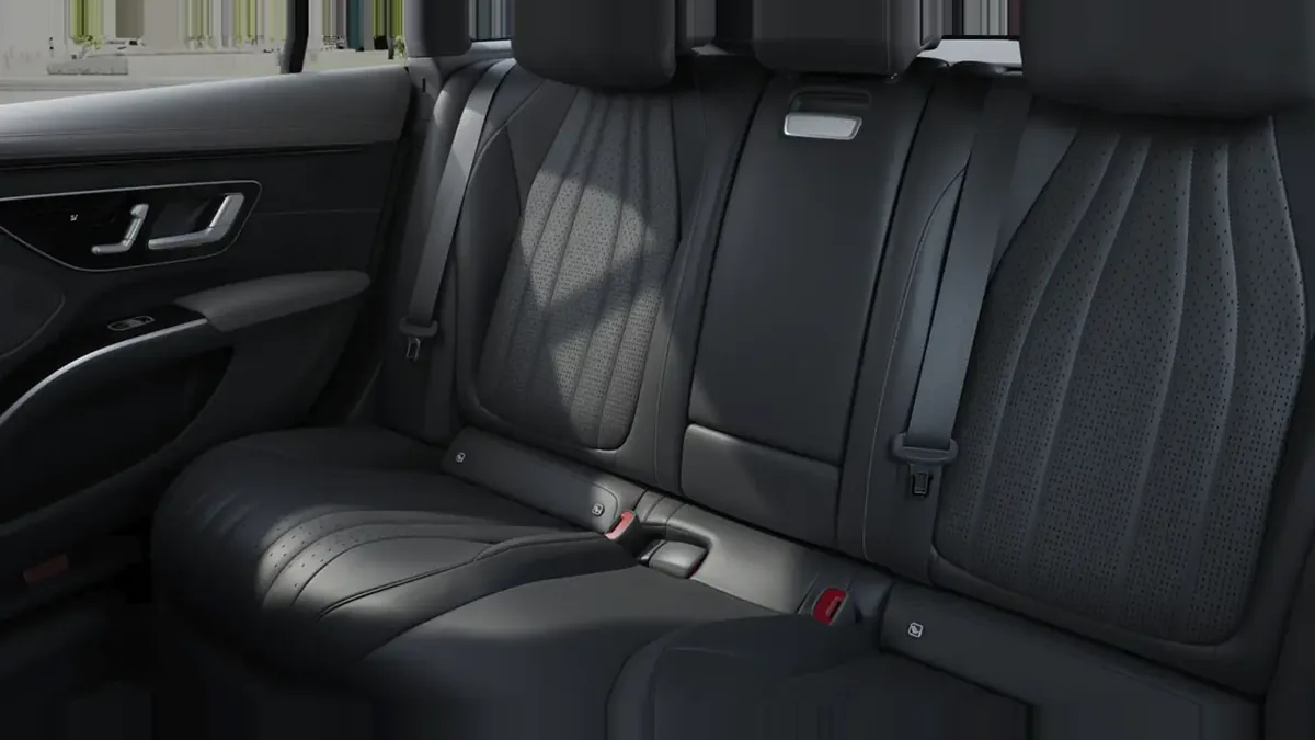 Mercedes-Benz EQS 350 Edition en renting en Madrid — vista 6