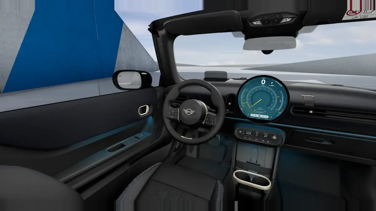 MINI Cooper C Cabrio Classic en renting en Madrid — Delantera