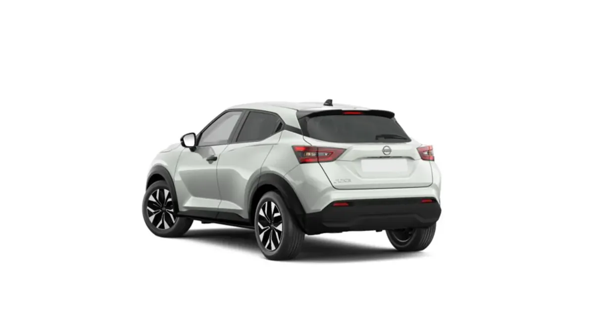 Nissan Juke 1.0 DIG-T 114CV Acenta II en renting en Madrid — Trasera