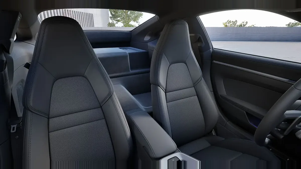 Porsche 911 Carrera en renting en Madrid — Interior