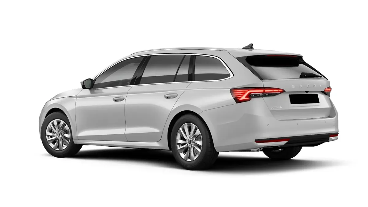 Škoda Octavia Combi 2.0 TDI DSG Selection en renting en Madrid — Interior