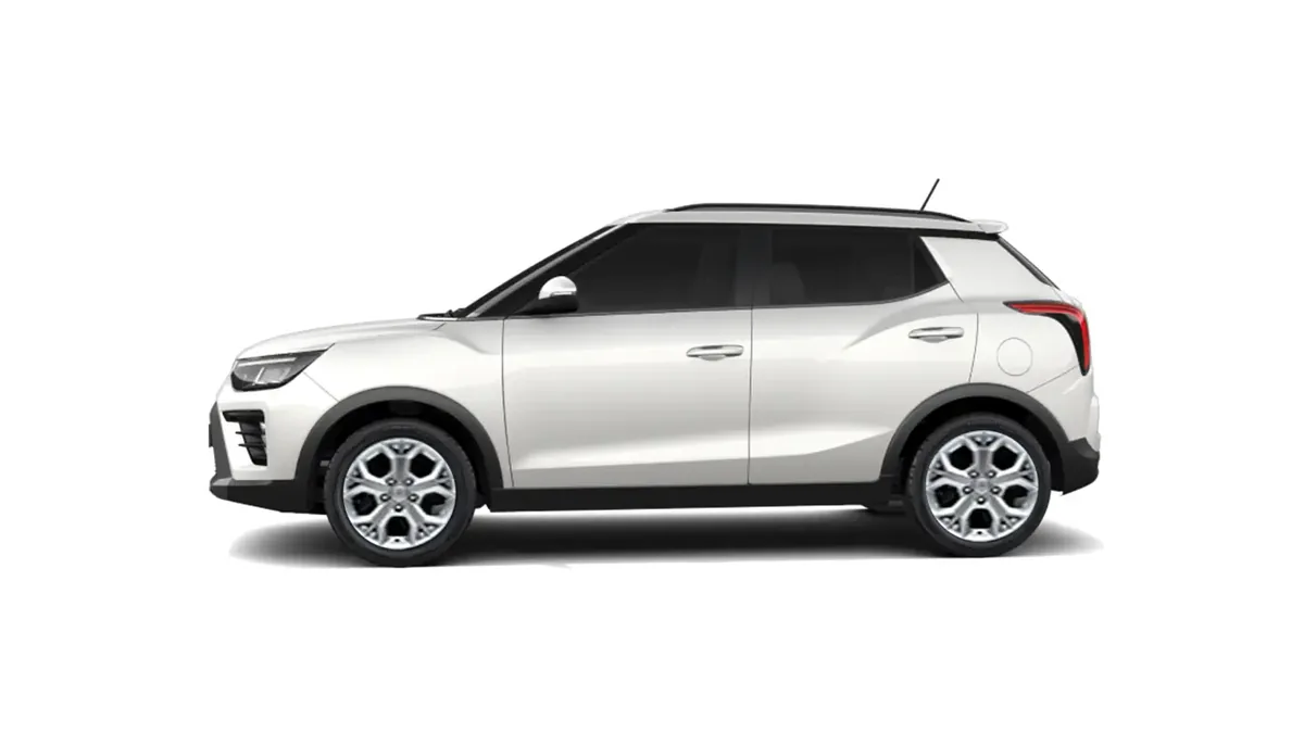 KGM Tívoli G15 Urban Plus 4x2 en renting en Madrid — Trasera