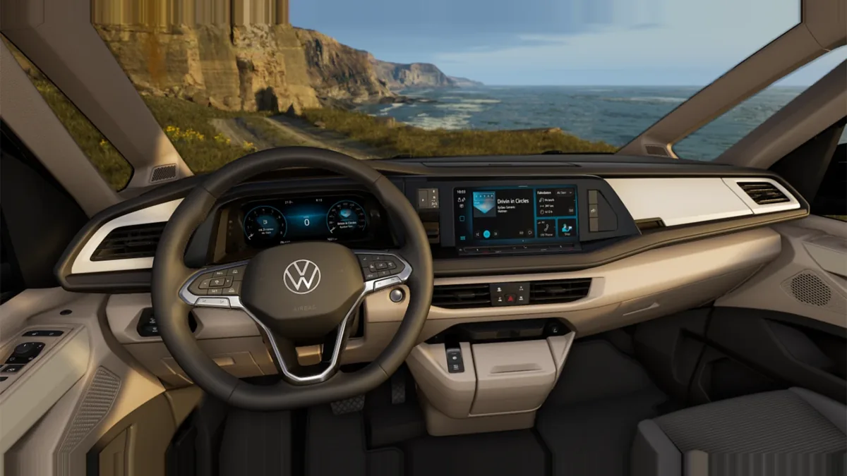 Volkswagen California Beach Tour 2.0 TDI 110kW (150CV) DSG en renting en Madrid — Delantera